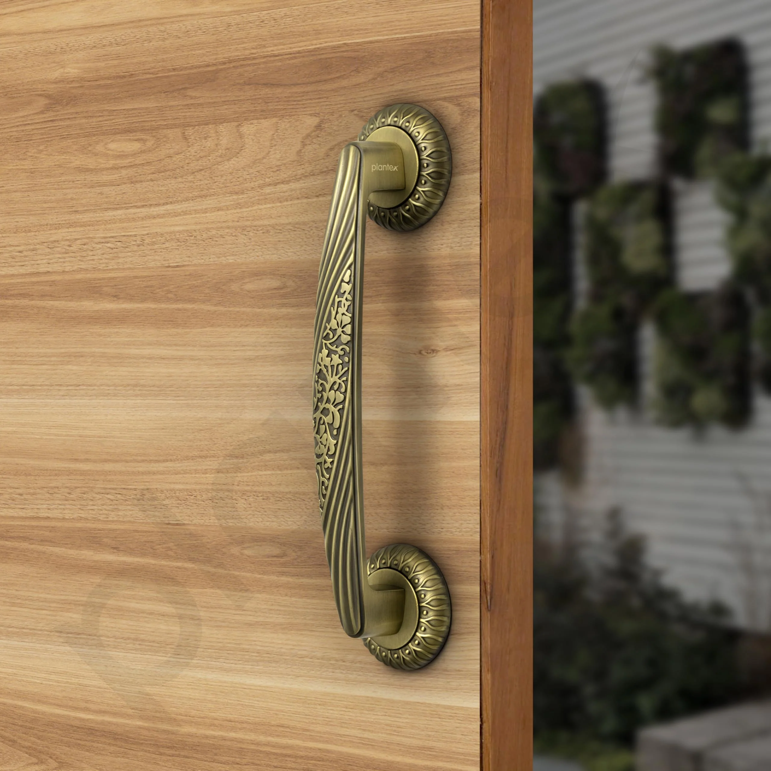 Plantex 10 Inch Main Door Handle for Wooden Doors - Pull-Push Handle Accessory (Pack of 1, Brass Antique) - Image 5